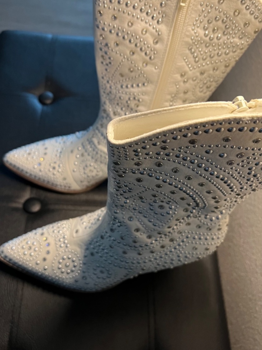 Cow Girl Boots - Picture 6 of 12